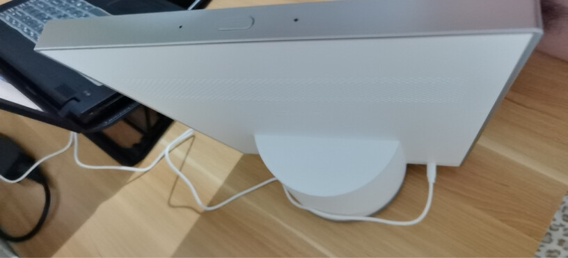小度智能屏X8 8英寸高清大屏 影音娱乐智慧屏 触屏带屏智能音箱 WiFi能连热点吗？