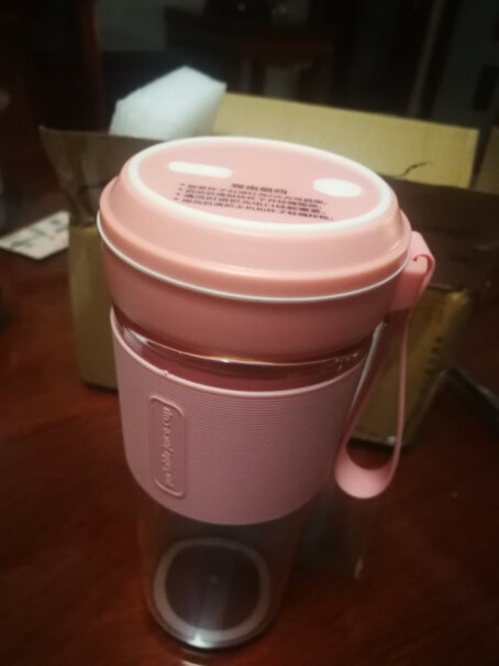 麦卓便携式榨汁机迷你家用水果炸果汁机小型电动榨汁杯充好电了，为什么不能启动？