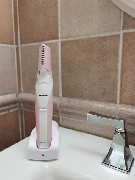 松下女士剃毛器电动剃毛刀洗澡的时候可以用吗？