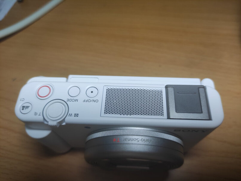 索尼ZV-1 Vlog数码相机套装室内拍摄，连续录1-2个小时，会过热吗？