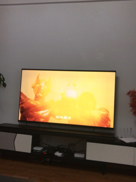 小米电视E65X客厅4米，买多大电视合适？