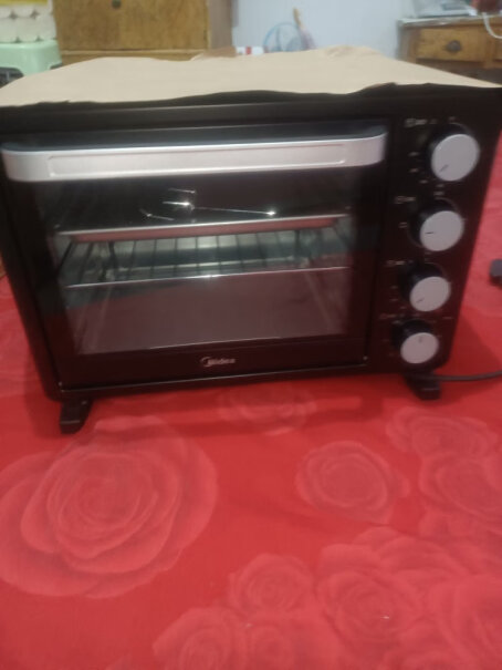 美的烤箱家用烘焙迷你小型电烤箱多功能台式蛋糕烤箱25L请问烤蛋塔，一次最多能烤多少。