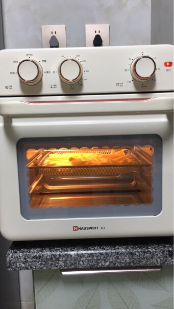 海氏K3空气炸烤箱18升家用小型多功能空气炸锅95%用户选择尺寸不算大，做饼干蛋糕受热均匀吗？