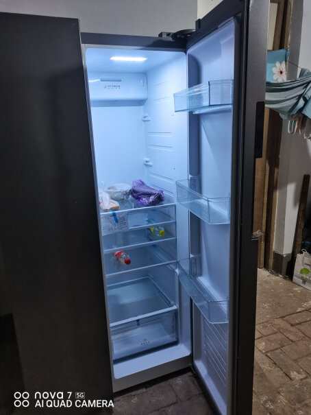美的冰箱双变频风冷无霜对开双门冰箱保鲜每天消电多少？
