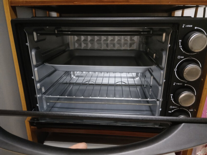 格兰仕电烤箱家用40L大容量三层烤位带防爆炉灯上下独立控温可以做果干吗？