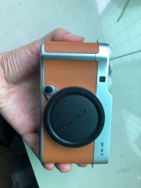 富士X-A7微单套机都有送相机包吗？