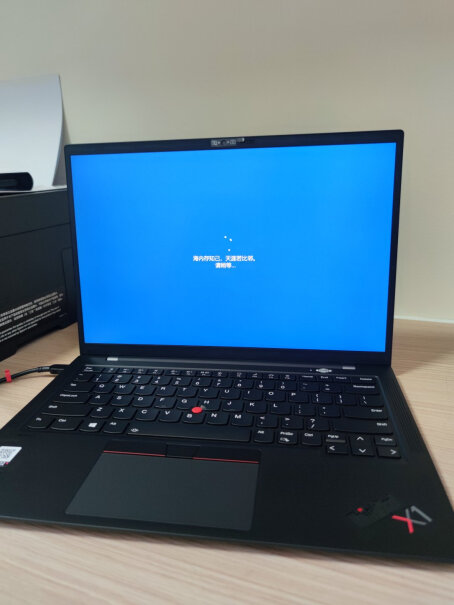 联想笔记本电脑ThinkPadX1用蓝牙鼠标卡顿么，然后电脑散热怎么样？