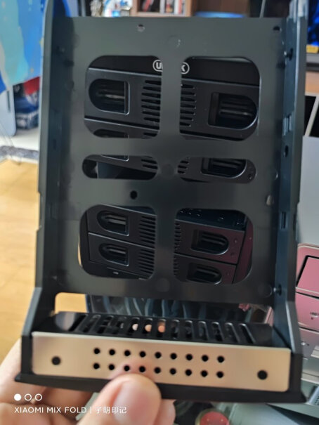 UNITEK硬盘柜5盘位RAID阵列Y-3359R如何设置来电自启？