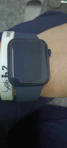 Apple Watch SE 2022款智能手表GPS款44毫米午夜色铝金属表壳午夜色运动型表带 M评测结果好吗,测评结果震惊你！