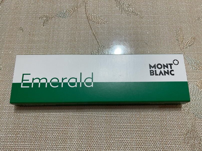 配件MONTBLANC万宝龙两支装祖母绿色签字笔笔芯M哪款性价比更好,好不好？