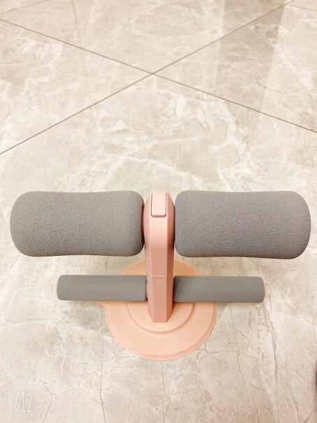 Keep仰卧起坐辅助器多功能收腹机家用健身器材粉色做着做着瓷砖会不会飞了出来。。。