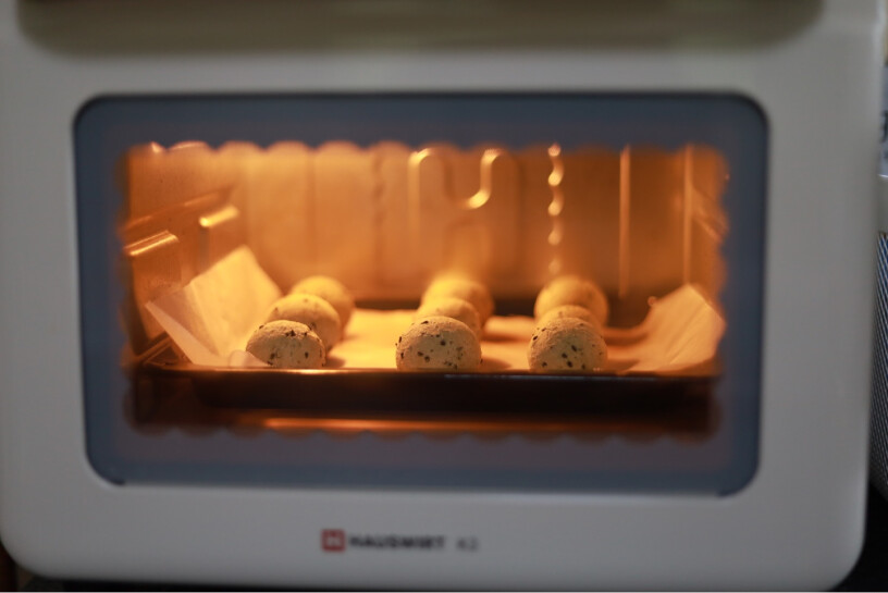 海氏K3空气炸烤箱18升家用小型多功能空气炸锅95%用户选择请问这个烤箱内部好清洁吗？