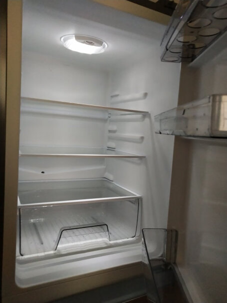 华凌冰箱215升冰箱可以送货到乡村吗？