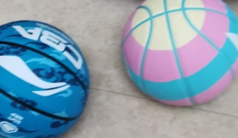 篮球李宁lining篮球CBA赛事用球室内外发泡橡胶花式蓝球多少钱？要注意哪些质量细节！