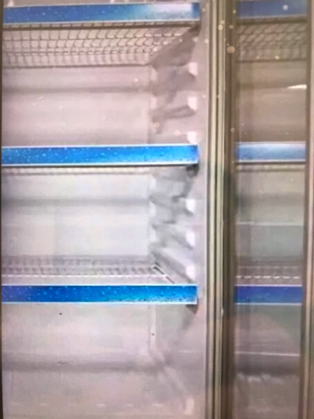 星星316升冰箱两侧发热是正常的吗？还挺烫的，问客服说是正常呢？
