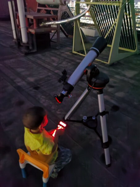 星特朗CELESTRON自动寻星天文望远镜能拍照片吗？