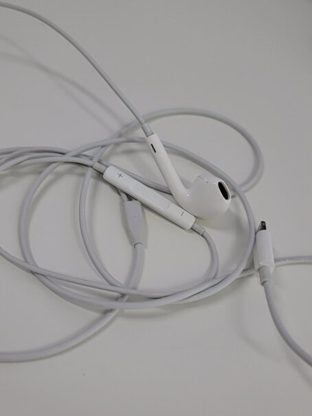 手机耳机Apple苹果原装耳机有线iPhone13promax多少钱？使用感受？