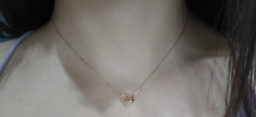 中国珠宝18K玫瑰金项链女时尚双环套链K金环环相扣送礼物女友容易断吗？
