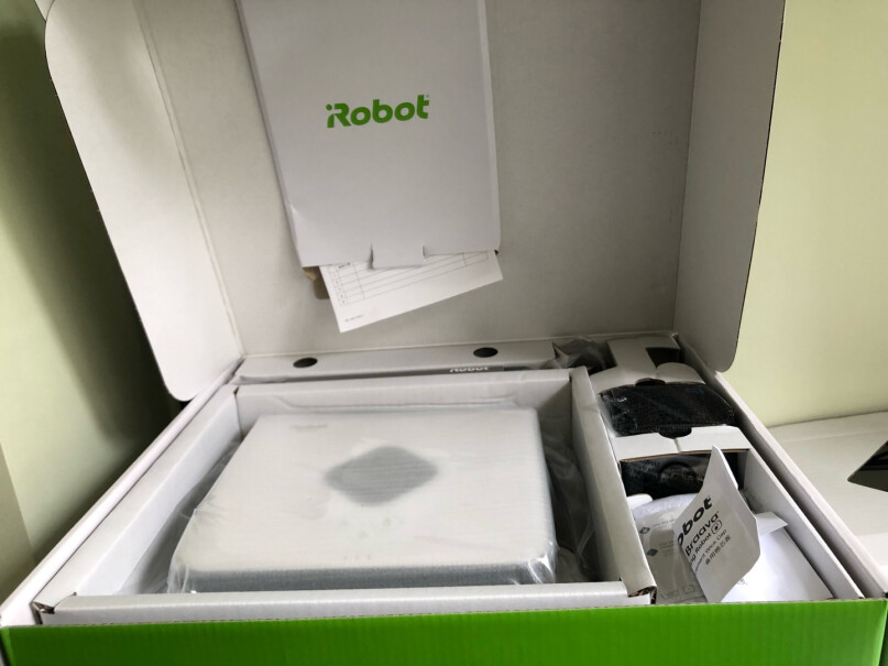 扫地机器人iRobotBraava评测值得入手吗,评测哪款功能更好？
