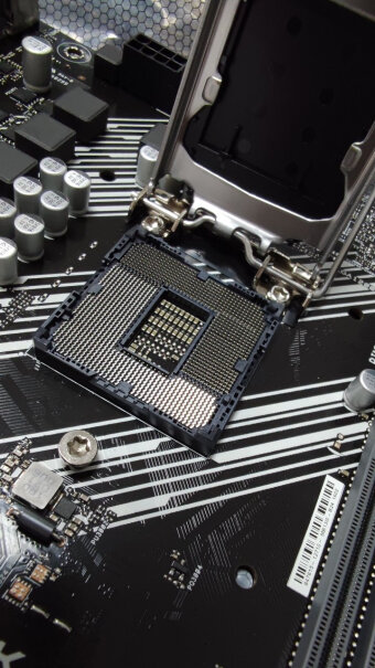 Intel G6405 CPU处理器h470 主板可以用吗？