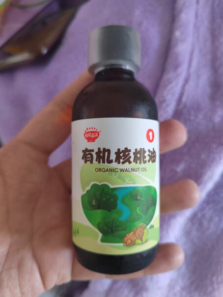 秋田满满 有机核桃油·124ml 滴管设计评测？