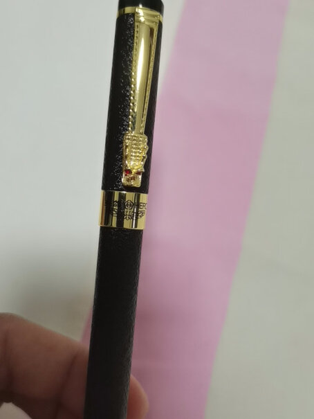 英雄钢笔黑绒砂铱金钢笔美工笔明尖6006吸了水能退吗？