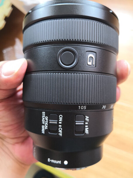 索尼FE 16-35mm F2.8 GM镜头请问大家的镜头框量严重吗 变焦的时候因为很紧 卡口处都会左右动一点点？