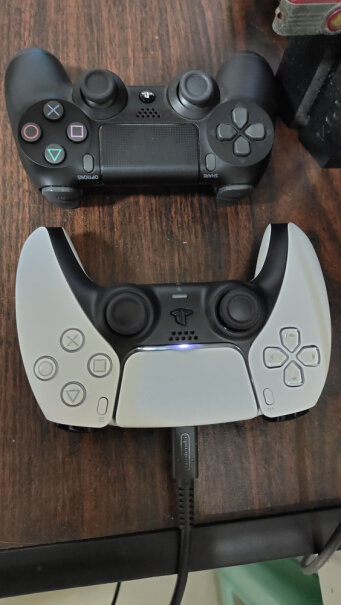 SONY索尼PlayStation5可以玩steam里面的，战地等游戏嘛？