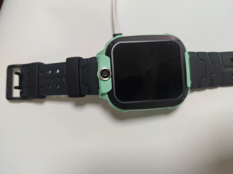 小天才Z5A防水智能手表这块手表功能多不多？