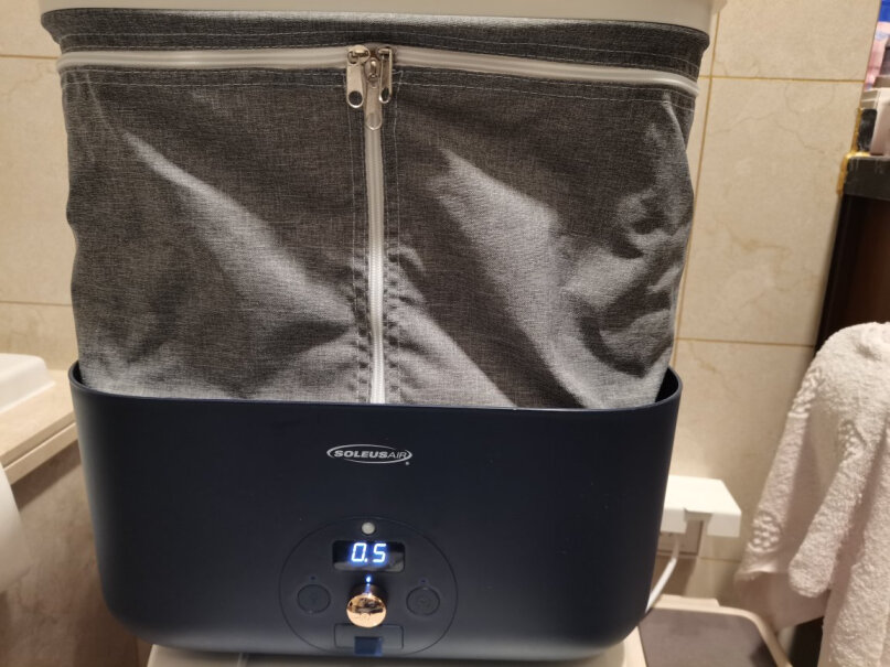 美国舒乐氏干衣机烘干机内衣内裤杀菌消毒机收到后，烘干机有味道吗？