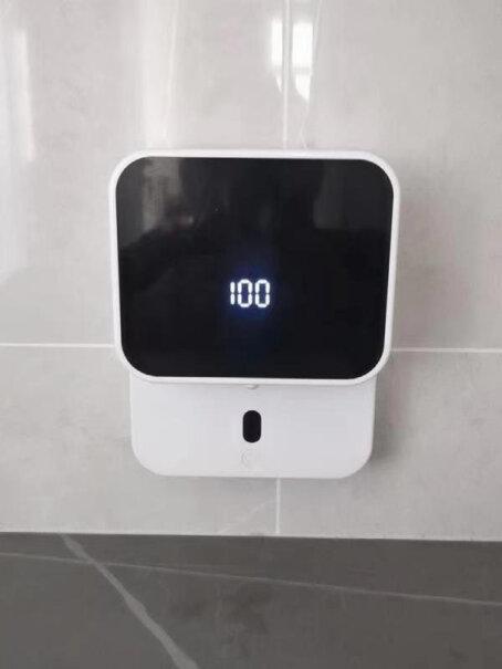 海纳斯洗手机智能感应泡沫洗手液器有温度显示吗充电的吗？