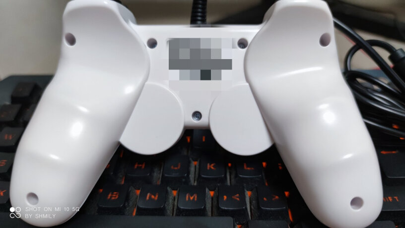 北通神鹰有线游戏手柄xbox电脑PC这个能自己调试按键不，只要调好了什么游戏都能玩吗？