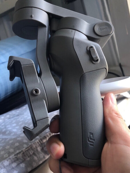 DJI OM 4 SE 手机云台华为的mateX2折叠以后可以用吗？