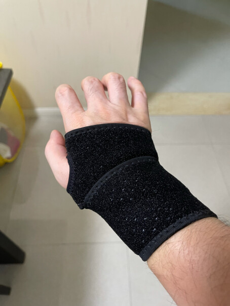 迪舒手腕骨折固定夹板护腕护具手桡骨扭伤腕关节支具腕管综合征手腕骨折一个多月了，可以代替石膏用吗？