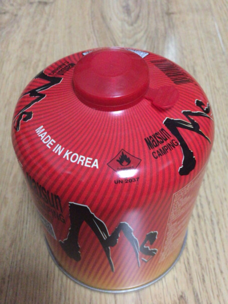 脉鲜高山罐扁气罐登山罐户外液化气瓶韩国原装进口请问一下买过的朋犮：？能充气吗？