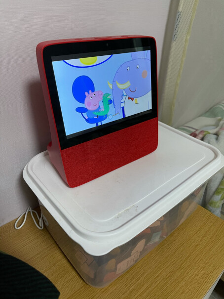 小度智能屏X8 升级版 影音娱乐机顶盒 高清带屏音箱 家庭KTV WiFi孩子初中学习这个实用性强吗？