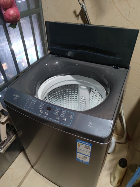 海尔直驱12变频公斤除菌内筒波轮编程洗衣机面部宽多少厘米？
