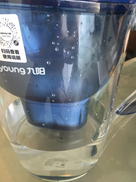 九阳净水壶家用滤水壶过滤净水器过滤出来的水有黑色颗粒杂质还能喝吗？