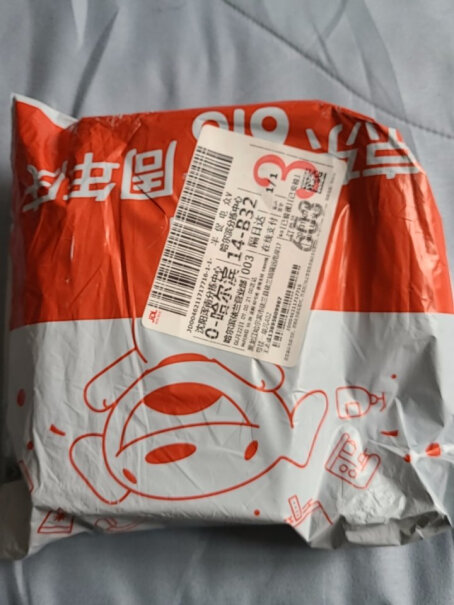 奥尼（aoni）C90 会议摄像头刚开始用的时候人像比较清晰，后来人像比较暗是怎么回事？