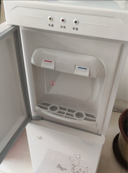 美的饮水机家用办公立式柜式温热饮水器YR1226S-W请问可以用自来水过滤桶吗？