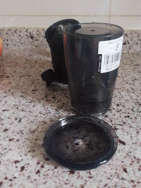 磨豆机HARIO手摇磨豆机家用咖啡豆研磨机评测性价比高吗,评测哪一款功能更强大？