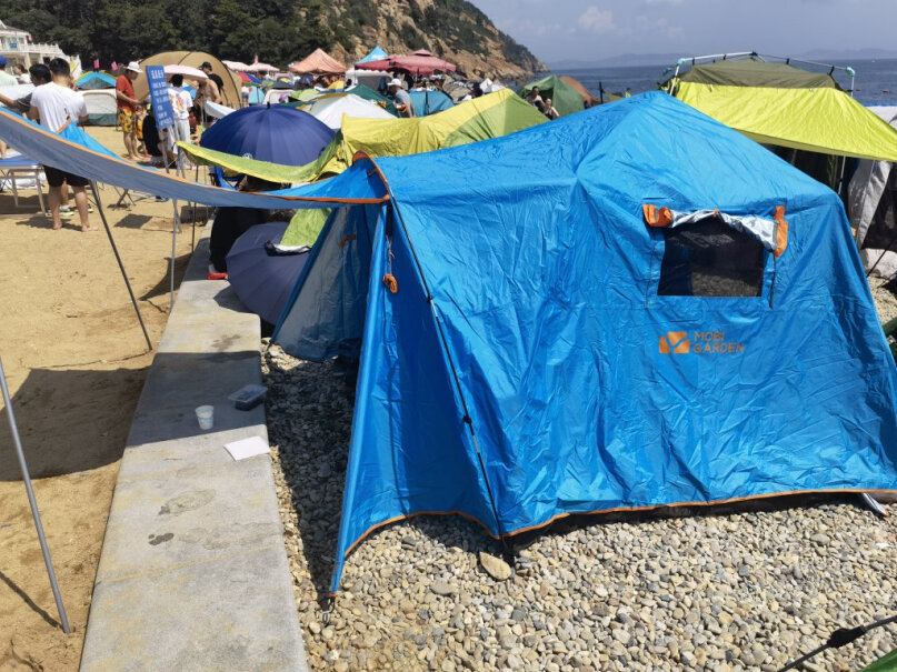 牧高笛家庭用大空间全自动野露营3-4人速开搭建双层帐篷这个帐篷是防雨的吗？遮阳效果了？