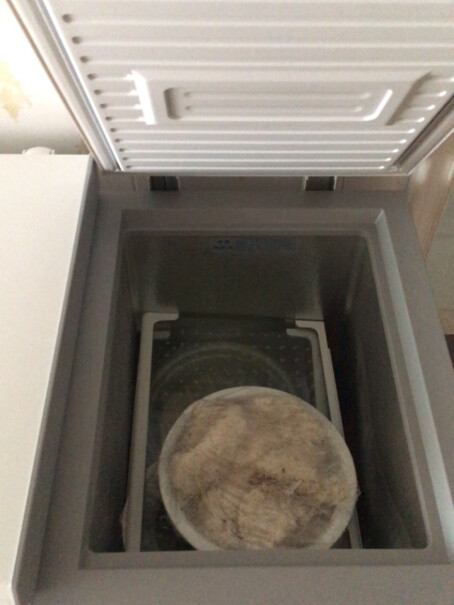 美菱MELING278升商用家用冰柜一直开着二档！显示灯，一直亮着！机子一直运行，几时小时都这样？