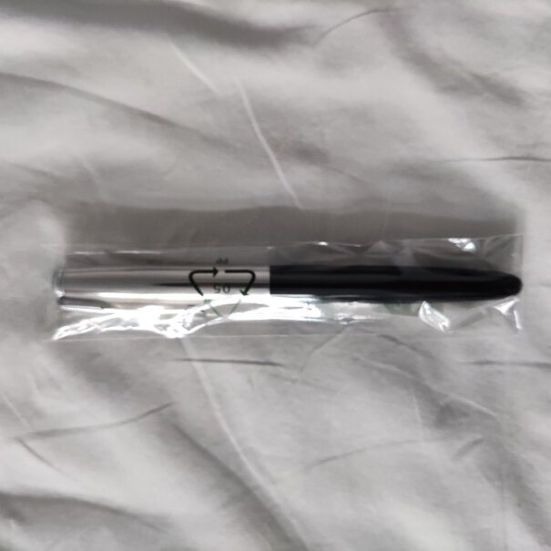 笔类英雄钢笔616升级款学生钢笔黑色哪个值得买！要注意哪些质量细节！