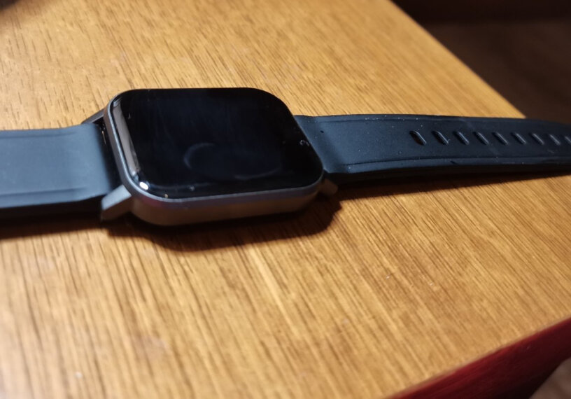 Haylou Smart Watch 2支持点击屏幕亮屏吗？