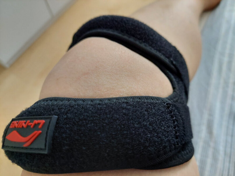 李宁髌骨带运动护膝护具固定式加压半月板保护髌腱护膝护腿爬山管用吗？
