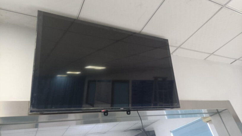 乐视腾讯START云游戏合作款50英寸这个电视屏是硬屏还是软屏？