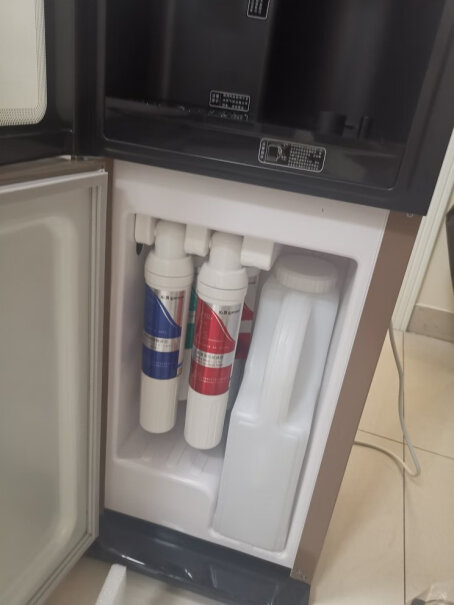 饮水机沁园饮水机家用立式超滤矿物质水净饮机到底要怎么选择,评测真的很坑吗？