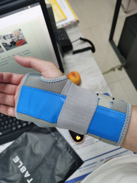 日本康慕护腕手腕骨折固定夹板质量怎么样，夏天可以用吗？