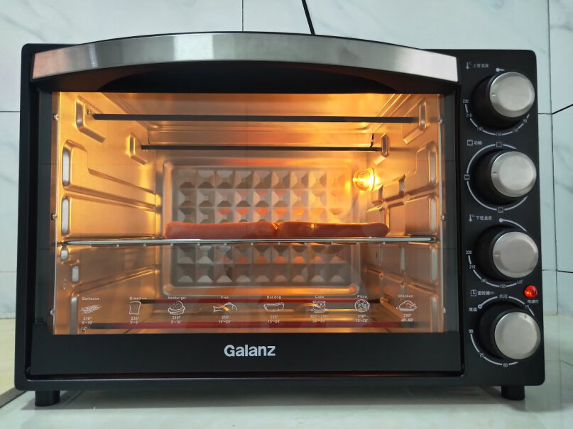 格兰仕电烤箱家用40L大容量三层烤位带防爆炉灯上下独立控温有发酵功能吗？